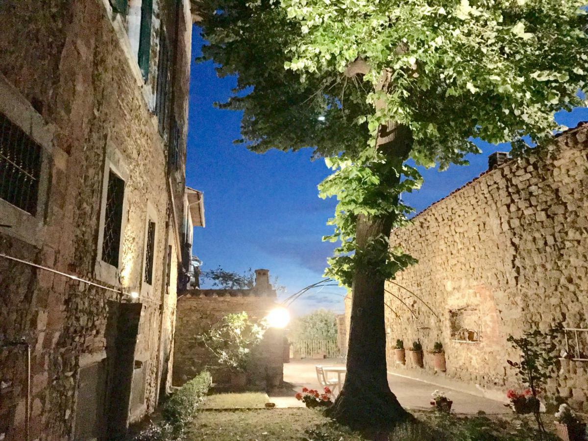 Camera E Appartamento Toscana - B&B Palazzo Robicci Кастильон-Фьорентино Экстерьер фото
